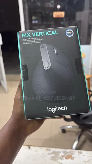 Logitech MX Vertical Ergonomic Wireless Mouse - Rechargeable