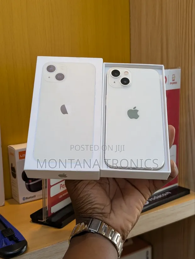 Apple iPhone 13 128GB Nyeupe - 1