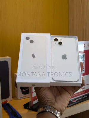 Apple iPhone 13 128GB Nyeupe