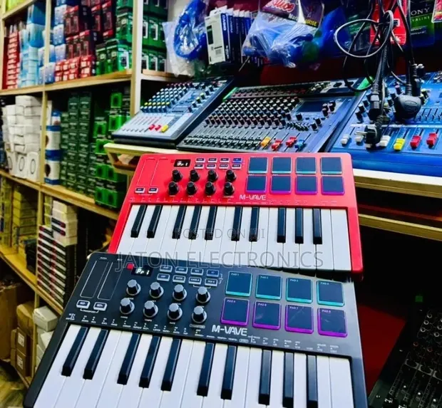 Mid Keyboard with 25 Keys - 1