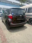 Toyota Ractis 1.3 FWD 2011 Hatchback - Black - 2