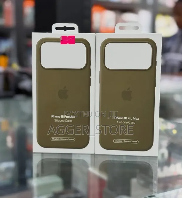 iPhone 18 Pro Max Silicone Case with MagSafe - 1