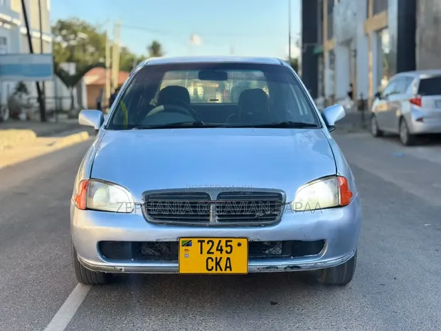 Toyota Starlet 1999 Blue - 1