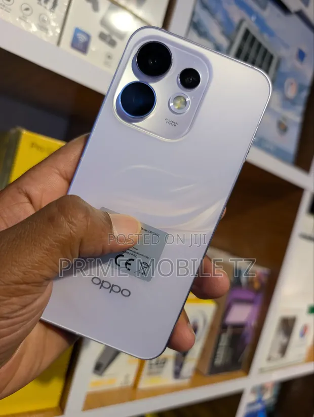New Oppo Reno16 256GB - 1