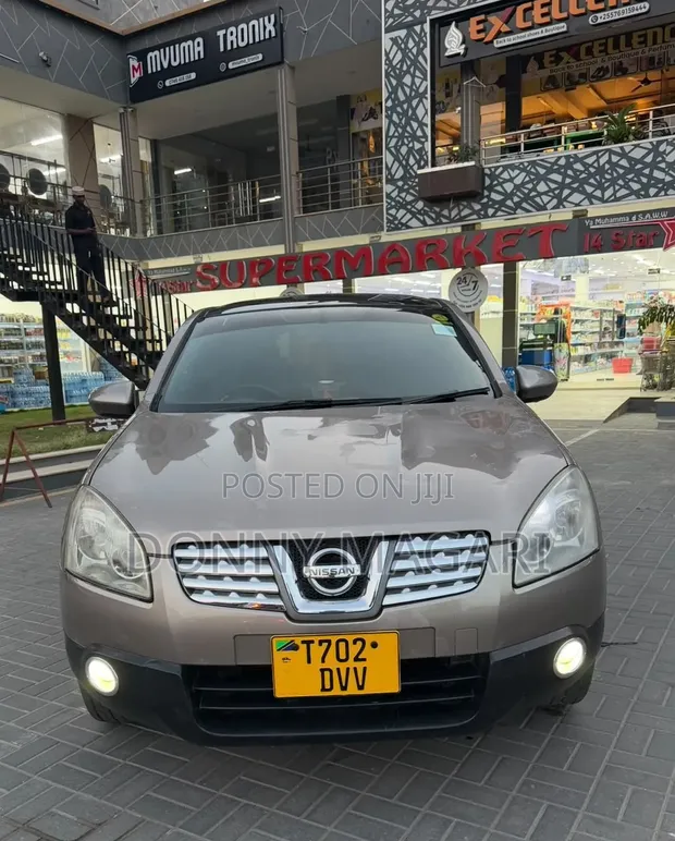 Nissan Dualis 2008 Dhahabu - 1