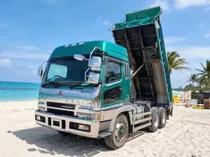 Mitsubishi Fuso Super Great Lori la Taka
