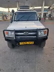 Toyota Land Cruiser 2013 White - 2