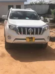 Toyota Land Cruiser Prado 2017 White - 2