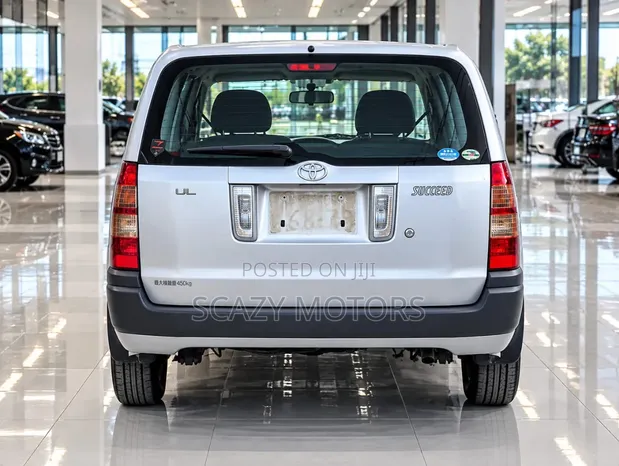 Toyota Succeed 2009 Silver - 1