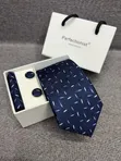 Ralph Lauren Plaid Tie and Pocket Square Set - 3