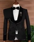 Suti ya Ricardo Turkey Nyeusi ya Jacquard Velvet na Lapel - 1