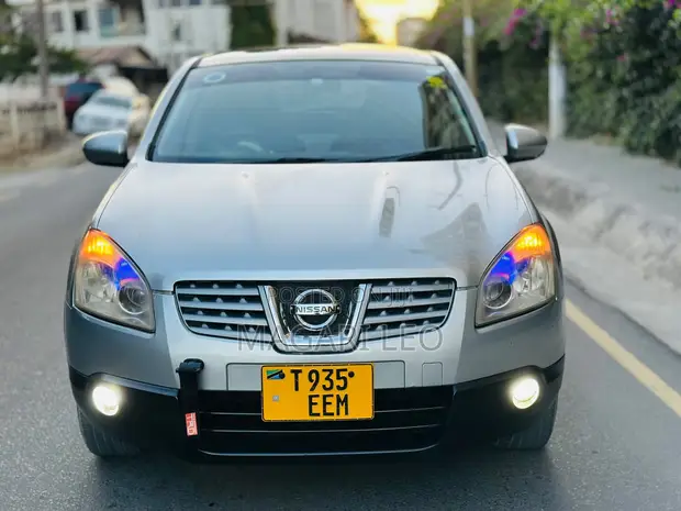 Nissan Dualis 2007 Nyeupe - 1