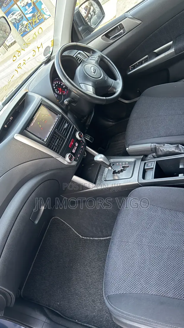 Subaru Forester 2011 Bluu - 1