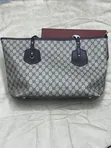 Gucci GG Supreme Canvas Tote Bag - 1