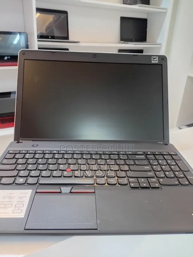 Lenovo ThinkPad Edge E535 Laptop 8GB RAM, 500GB HDD - 1