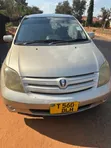 Toyota IST 2004 Silver - 1