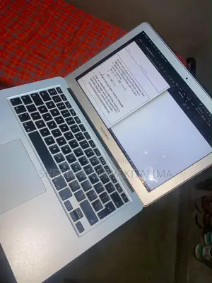 Apple MacBook Pro 2015 13.3" Intel Core i5 4GB RAM 256GB SSD