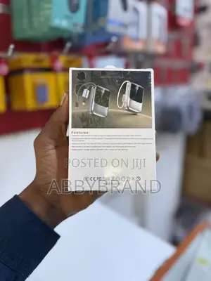 AKG Power Bank 20000mAh - Chaja ya Haraka