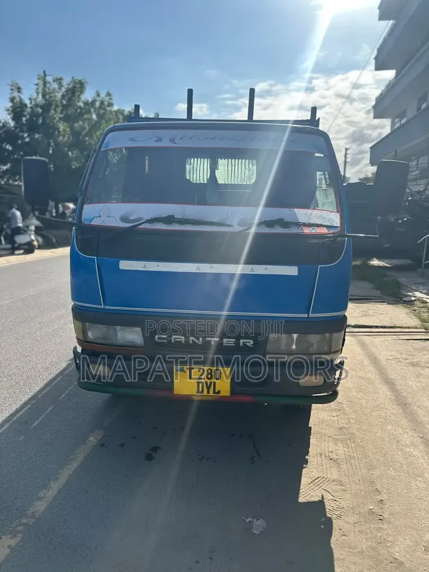 Mitsubishi Canter Tipper 1998 Blue - 1