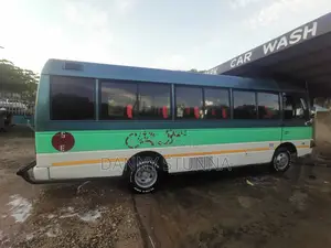 Nissan Civilian 1993 Bus