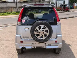 Daihatsu Terios Kid 2005 Silver