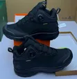 Columbia Gore-Tex Waterproof Hiking Sneakers - 2