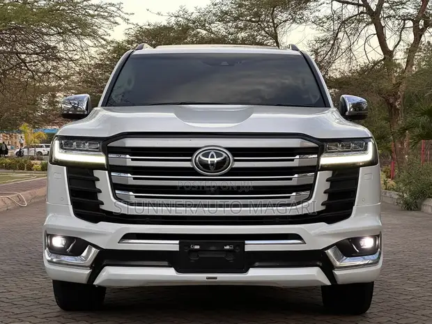 2023 Toyota Land Cruiser 300 Pearl - 1