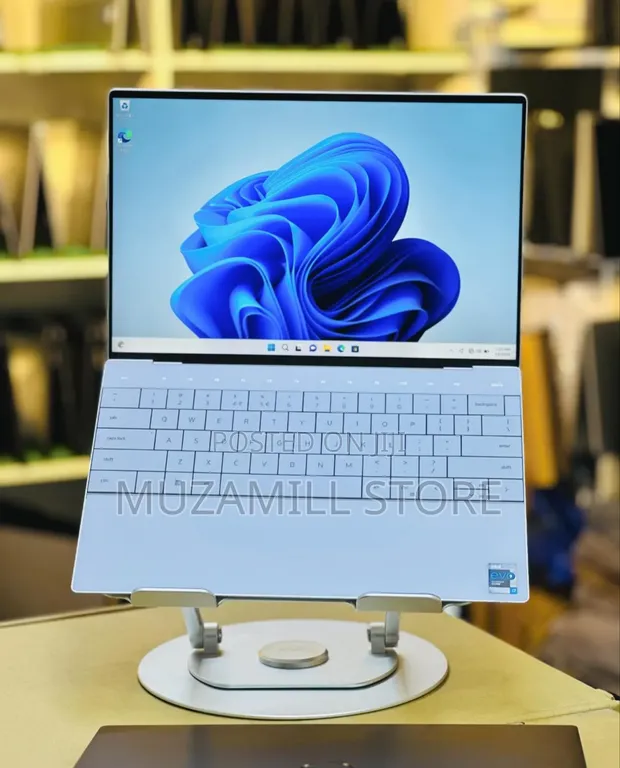 Laptop Mpya Dell XPS 13 9320 - 32GB RAM, 1TB SSD, Core i7 - 1