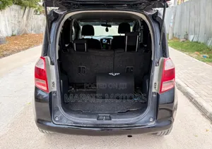 Toyota Ractis 1.5 AWD 2006 Black