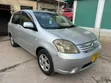 Toyota Raum 2004 Nyeupe - 2