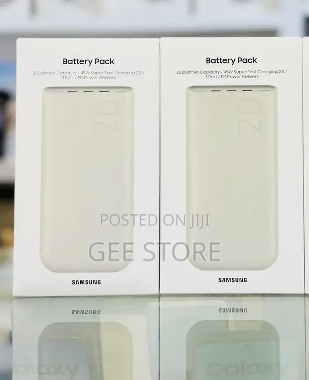 Samsung 20,000mAh Power Bank (Model EB-P4520) - 1
