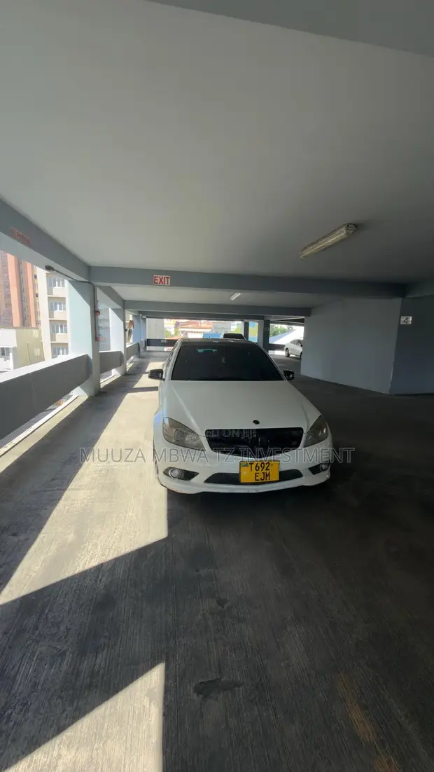 Mercedes-Benz C200 2008 AMG Body - 1