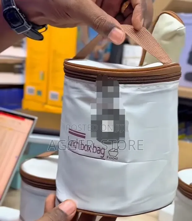 2-in-1 Lunch Box - 1