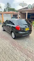 Mazda Verisa 2009 Maroon - 3