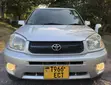 Toyota RAV4 2004 Silver - 5