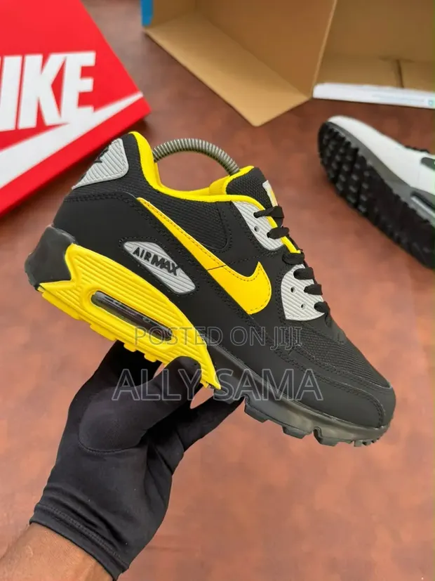 Nike Air Max Sneakers 2026 - All Colors - 1