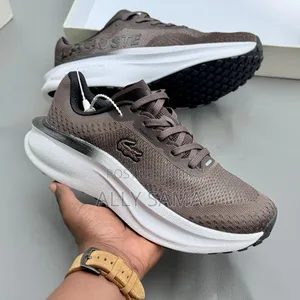 Viatu vya Mchezo vya Wanaume Lacoste