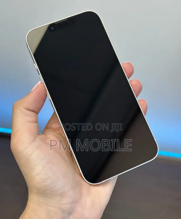 Apple iPhone 13 256GB - 1
