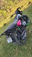 TVS Raider 125 Pikipiki 2022 Nyeusi - 2