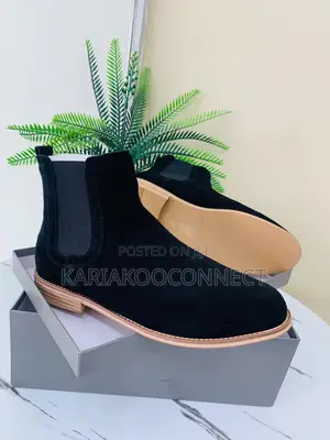 Viatu vya Chelsea vya Suede vya Wanaume vya Zara