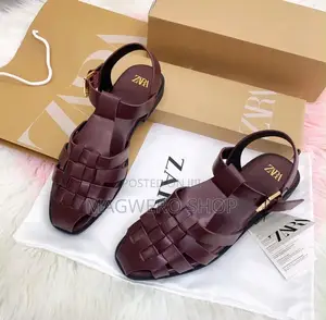Zara Classic Sandals - Gold Size 38, Brown Size 39
