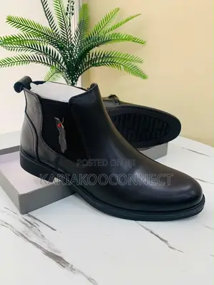 Men's Clarks Leather Chelsea Boots
