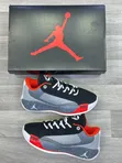 Air Zoom Jordan Sneakers - 5