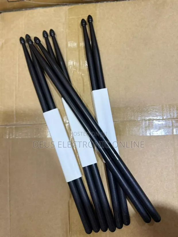 Fimbo za Plastiki za Ngoma - Nyeusi na Kahawia - 1