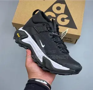 Viatu vya Nike ACG Mid-Top Trail