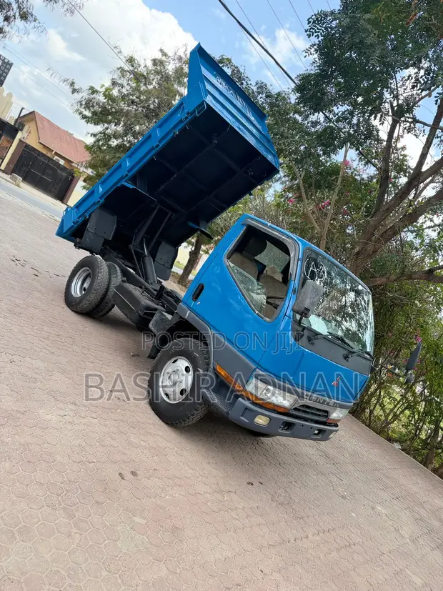 Mitsubishi Canter Tipper 2.5 Tonnes Unregistered (New) - 1