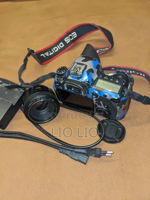 Canon 6D Mark II DSLR Camera with 50mm f/1.8 Lens