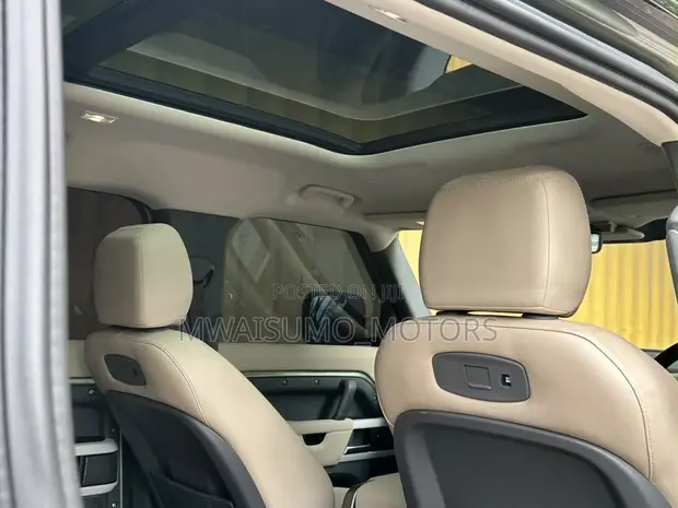 Land Rover Defender 110 First Edition 2022 - 1