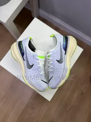 Viatu vya Nike Zoom X-03 vya Wanaume