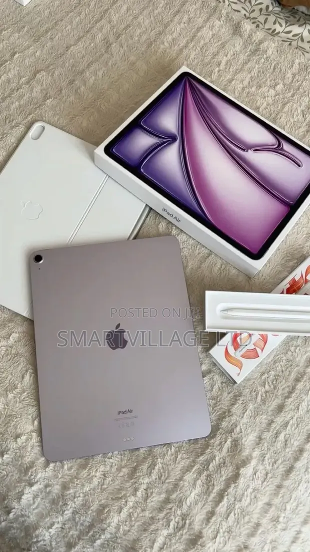 New Apple iPad Air 11-inch (2025) 256GB 5G - 1